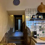 Laurus Malia فيلة Celso
